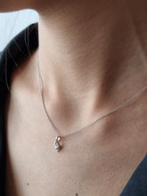 Load image into Gallery viewer, Pendant with a Single Solitaire Round White Diamond | Fête Jubilee VII
