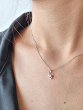 Load image into Gallery viewer, Pendant with a Single Solitaire Round White Diamond | Fête Jubilee VII
