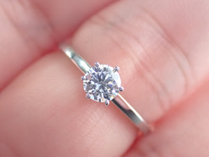 Engagement Ring with a Single Solitaire Round White Diamond | Fête Matrimony XXVII