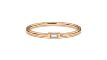 Load image into Gallery viewer, DIVINA Classic: Solstice V Ring - Divina Jewelry
