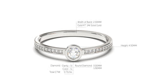 Ring with White Round Diamond in the Center and Round White Diamonds on the Side | Fête Matrimony XV