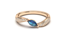 Load image into Gallery viewer, DIVINA Classic: Contours V Ring - Divina Jewelry
