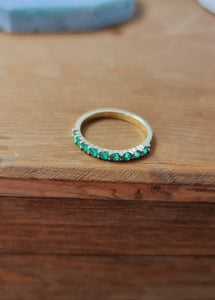 Yellow Gold Ring Band with Round Natural Emeralds in Half Shank Arrangement