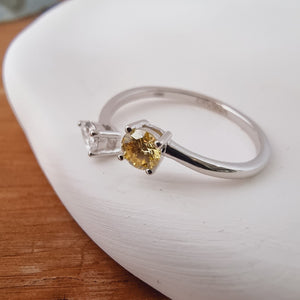 Toi Moi Style Ring in 18K White Gold with Yellow Round Diamond and White Pearshape Diamond